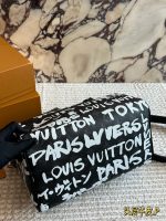 LOUIS VUITTON LV Speedy30 cm - Image 8