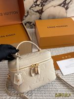LOUIS VUITTON lv vanity  Bag size : 19*12cm - Image 7