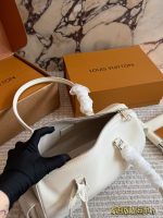 LOUIS VUITTON LV Speedy Cargo Vibe size : 28 x 17cm - Image 7