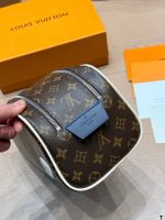 LOUIS VUITTON lv vanity Toiletry  Bag size : 25 X 15cm - Image 9