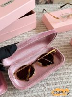 MIUMIU sunglasses - Image 9