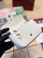 Gucci  Marmont mini chain  bag size :16.5×9.5×4.5cm - Image 9