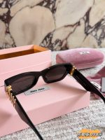 MIUMIU sunglasses pink - Image 9