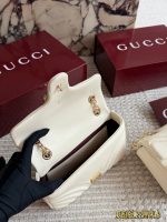 GUCCI marmont bag size : 26*15cm , 22*13cm - Image 10