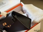 Hermes kelly bag size ：19*12.5cm - Image 10