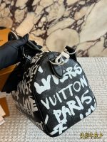 LOUIS VUITTON LV Speedy30 cm - Image 9
