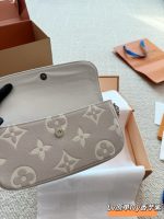 LOUIS VUITTON lv ivy crossbody bag size : 24cm - Image 9