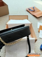LOUIS VUITTON lv ivy crossbody size : 22 x13cm - Image 8