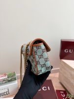 GUCCI marmont bag size : 22 cm - Image 9