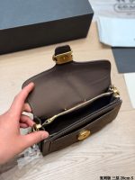 COACH Tabby hobo size : 26cm - Image 10