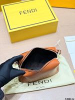 FENDI Box size ：20 13cm - Image 10
