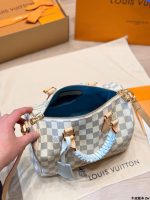 LOUIS VUITTON LV speedy25 cm white - Image 8