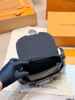 LOUIS VUITTON lv sunset size : 25 x 16cm - Image 10