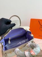 Hermes birkin 20 bag   size : 20x14 cm - Image 9