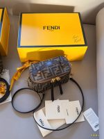 FENDI vanity size：16*11cm - Image 8