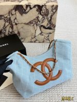 Chanel Coco Beach 26 bag  size : 33 x 28cm