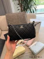 CHANEL 25A mini bag size : 22cm - Image 4