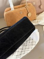 Chanel bowling bag coco handle hobo suede size ：36*20cm - Image 8