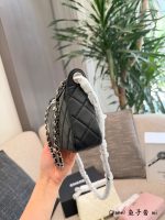 CHANEL 25A mini bag size : 22cm - Image 9