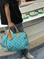 LOUIS VUITTON lv p9 30 cm - Image 8