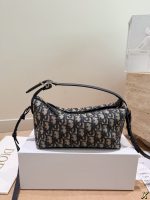 Dior Nomad LP denim bag size : 22*12cm - Image 3