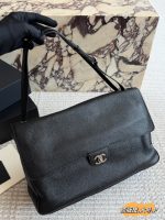 Chanel CF double flap timeless maxi 26bag  size: 38.5 X 25CM - Image 2