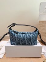 Dior Nomad LP denim bag size : 22*12cm - Image 2