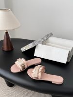 DIOR shoes beach slippers  size : 35-41 - Image 3