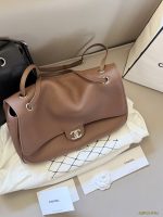Chanel CF double flap timeless maxi 26bag  size: 32 x 19 cm