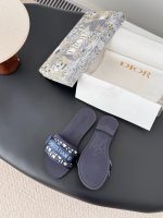 DIOR shoes beach slippers  size : 35-41 - Image 4