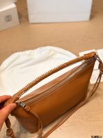 LOEWE mini Cala bag  size : 27X19X10 cm - Image 7