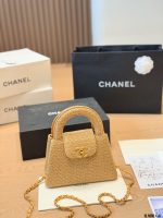 Chanel kelly  raffia bag size : 19X12 CM - Image 7