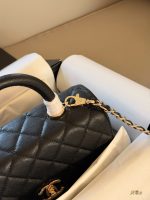 CHANEL Coco Handle  size : 25*15cm - Image 9