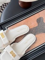 DIOR shoes beach slippers  size : 35-41 - Image 9