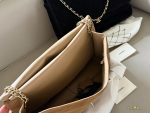 Chanel CF double flap timeless maxi 26bag suede size: 38.5 x 25 cm - Image 9