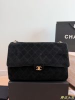 chanel 26s CF maxi suede timeless double flap size : 32/ 39 cm