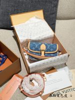 LOUIS VUITTON LV Nano Diane denim  size :10×6×19cm
