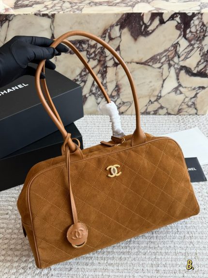 CHANEL 26S bowling bag size : 36x 20cm