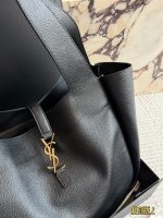 YSL Bea tote  size : 33 x 46cm - Image 3