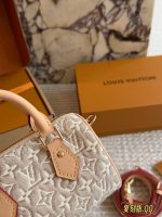 LOUIS VUITTON lv speedy nano size :16 cm - Image 3
