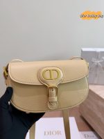 DIOR Bobby saddle bag size : 20X13 cm - Image 3