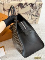 Goyard  tote size：41 x 30cm - Image 4