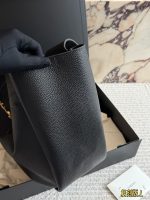 YSL Bea tote  size : 33 x 46cm - Image 4