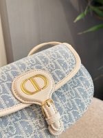 DIOR Bobby saddle bag size : 20X13 cm - Image 5