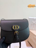 DIOR Bobby saddle bag size : 22X18 cm - Image 4