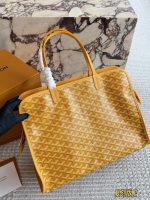 Goyard  tote size：41 x 30cm