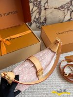 LOUIS VUITTON LV Pochette Mia denim size： 22*15cm - Image 5