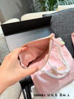 CHANEL 22bag  size: 35cm/ 38cm - Image 6