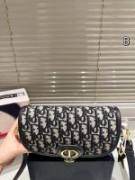 DIOR Bobby saddle bag size : 24 x 22cm - Image 5