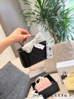 CHANEL 26S vanity handle bag size: 19 cm - Image 5